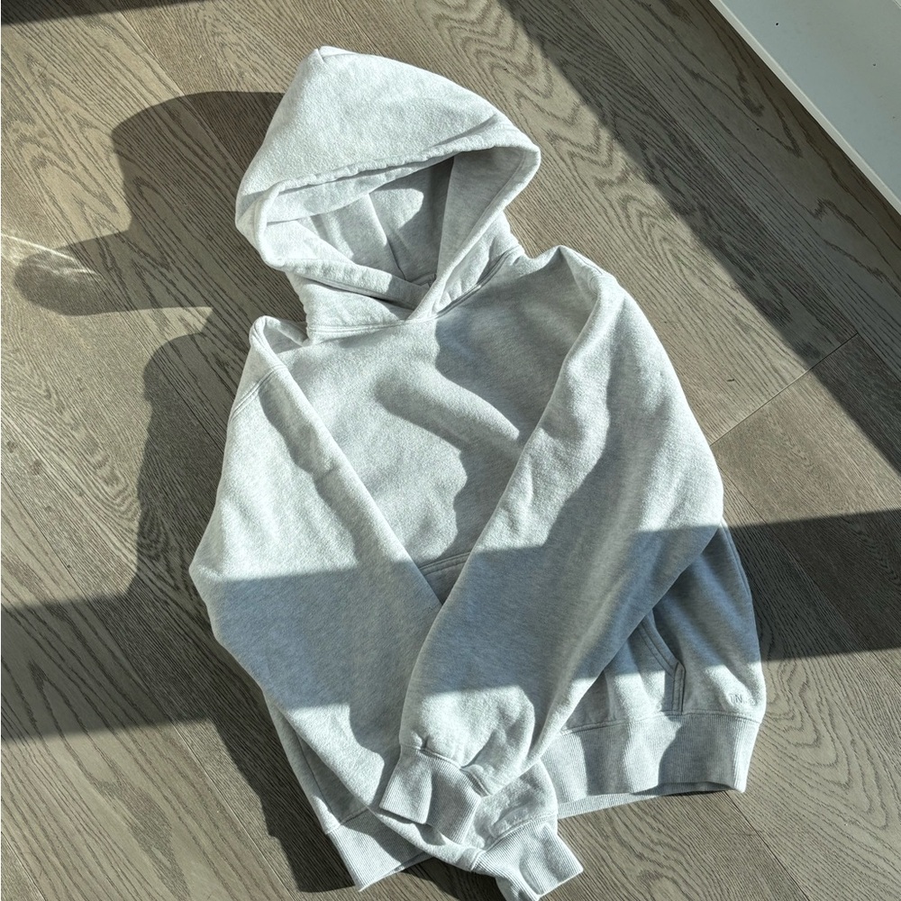 Perfect Fit Size Small TNA Hoodie